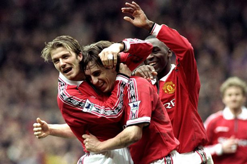 足球记者罗 足球记者罗